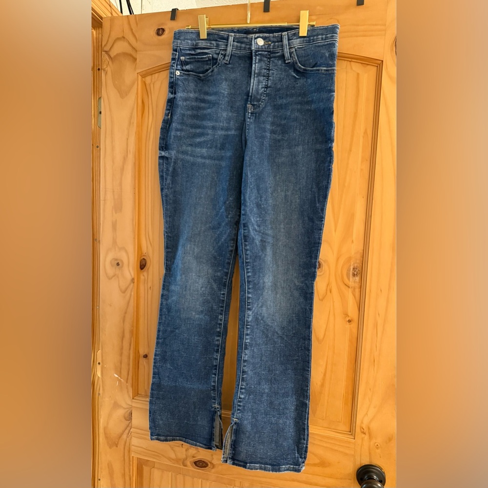 Express skyscraper jeans!